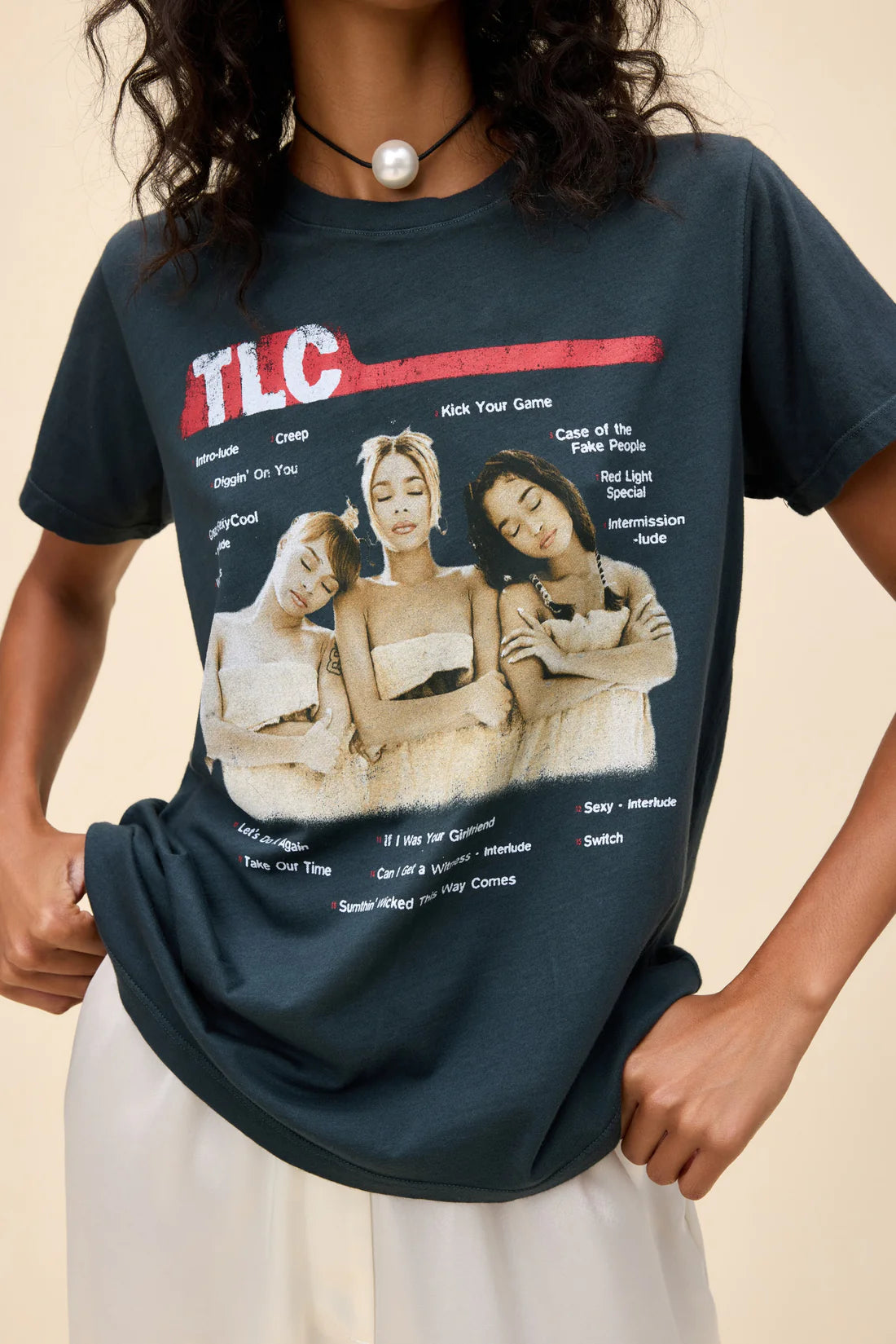TLC Track List Encore Graphic T-Shirt DAYDREAMER
